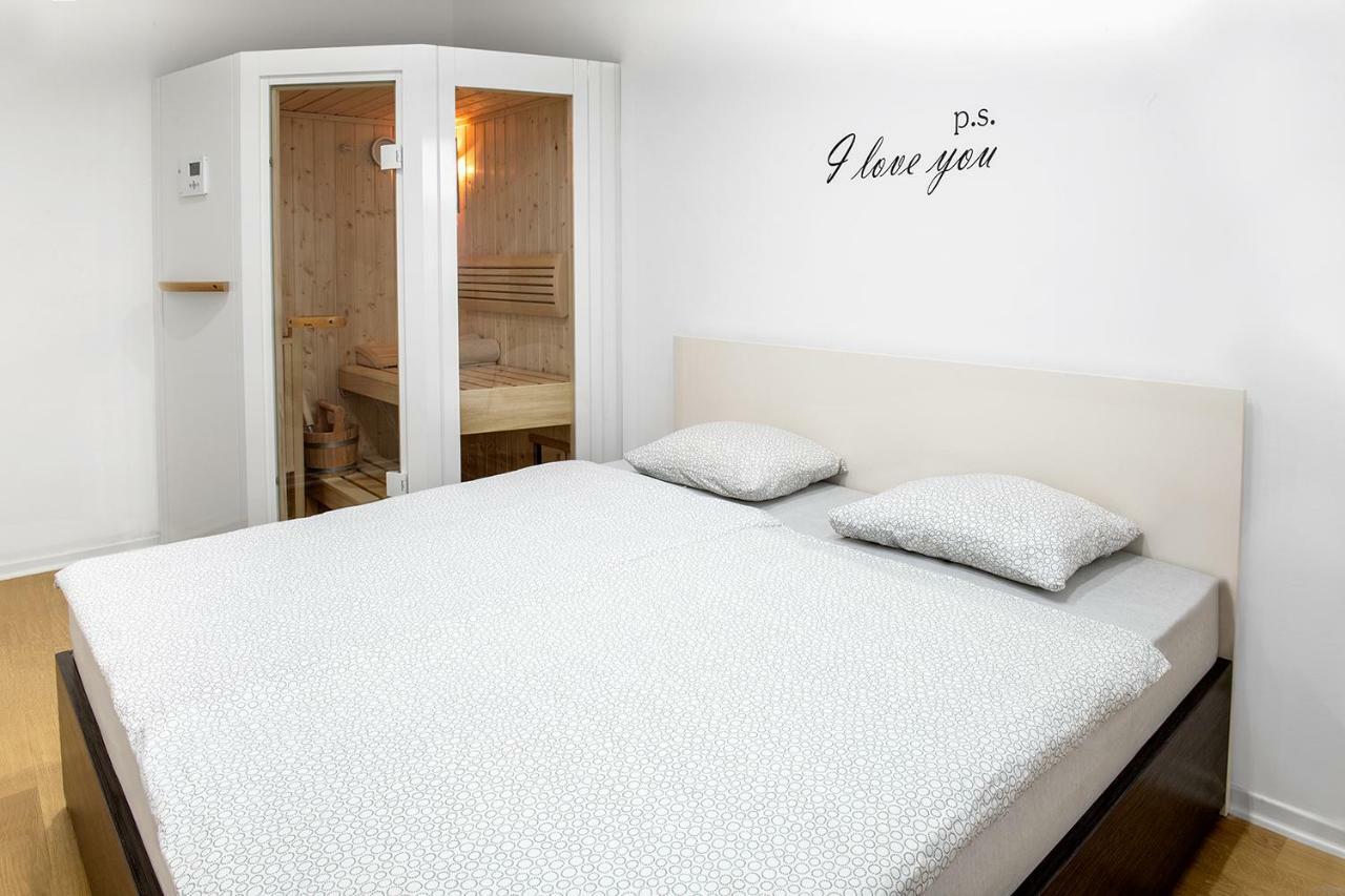 Sauna - Flexible Selfcheckins 6 - Zagreb - Garage - Electric Vehicle Ccharger - Loggia - New - Luxury - Apartments Repinc 6 Eksteriør billede